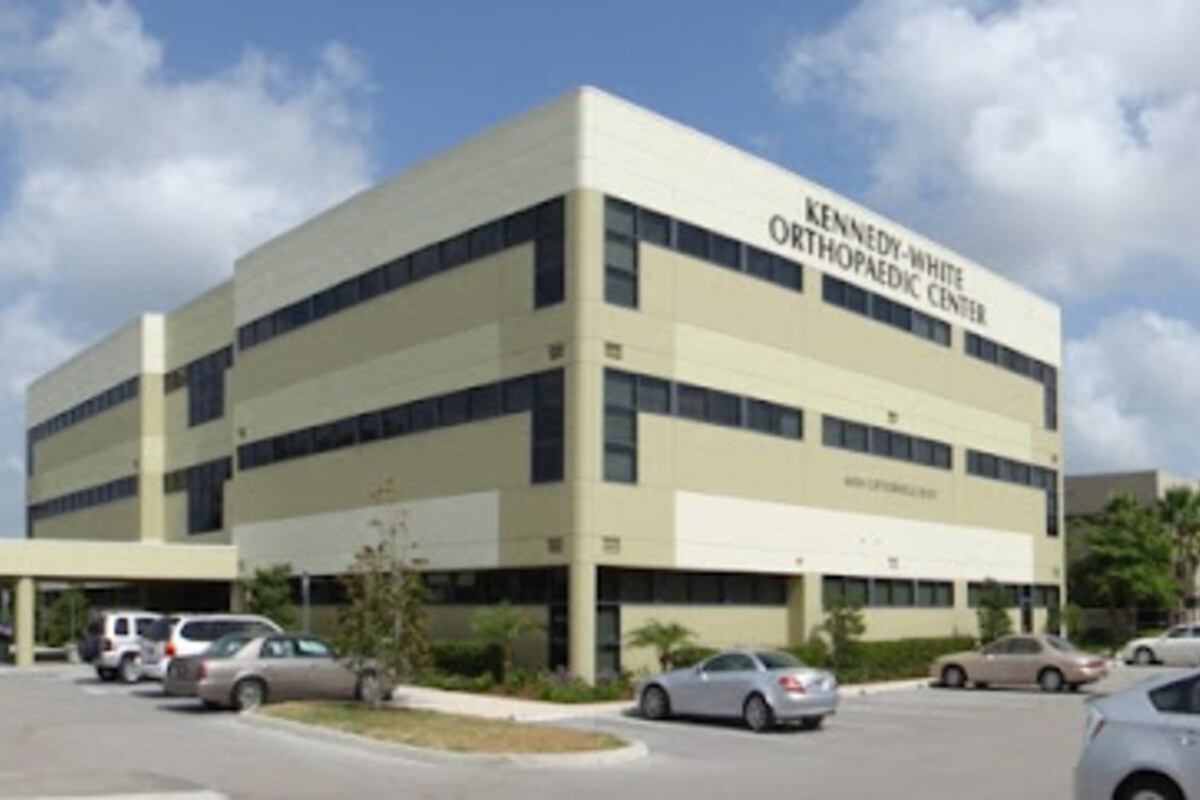 Kennedy-White Orthopaedic Center office building